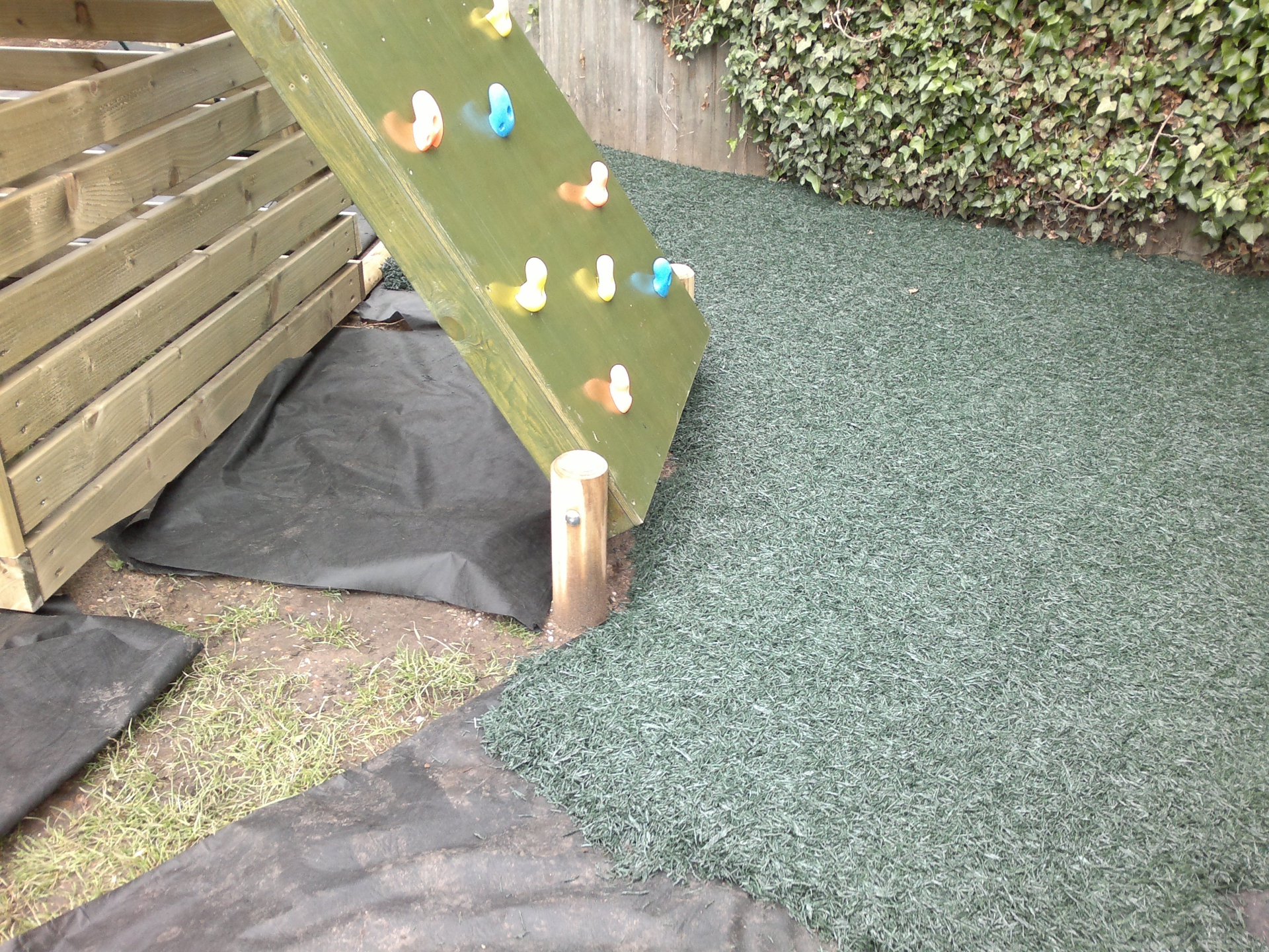 Resin Bonded Rubber Bark