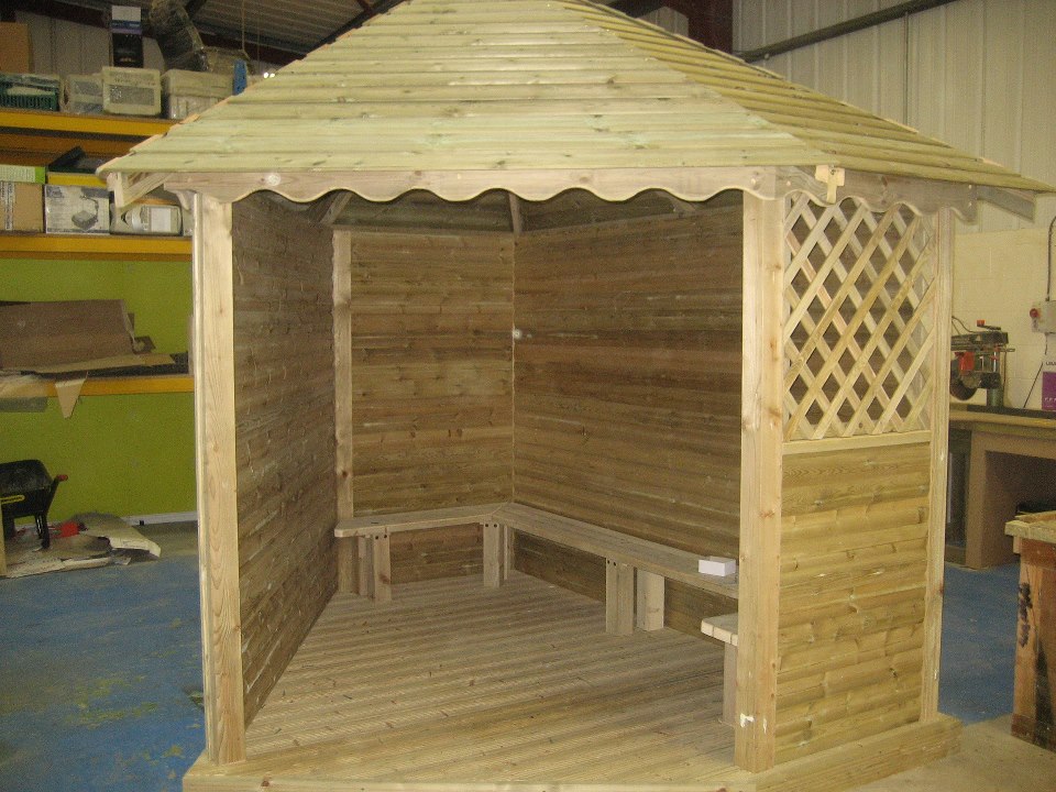 Play Huts