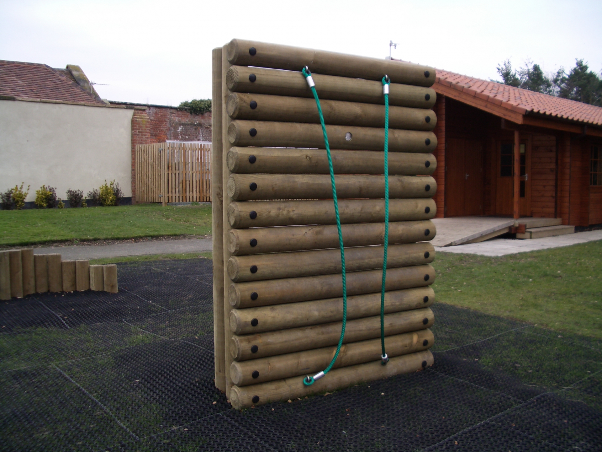 Assault Wall